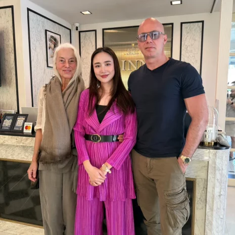 LINNA customers visiting the clinic in Bangkok, photo 7